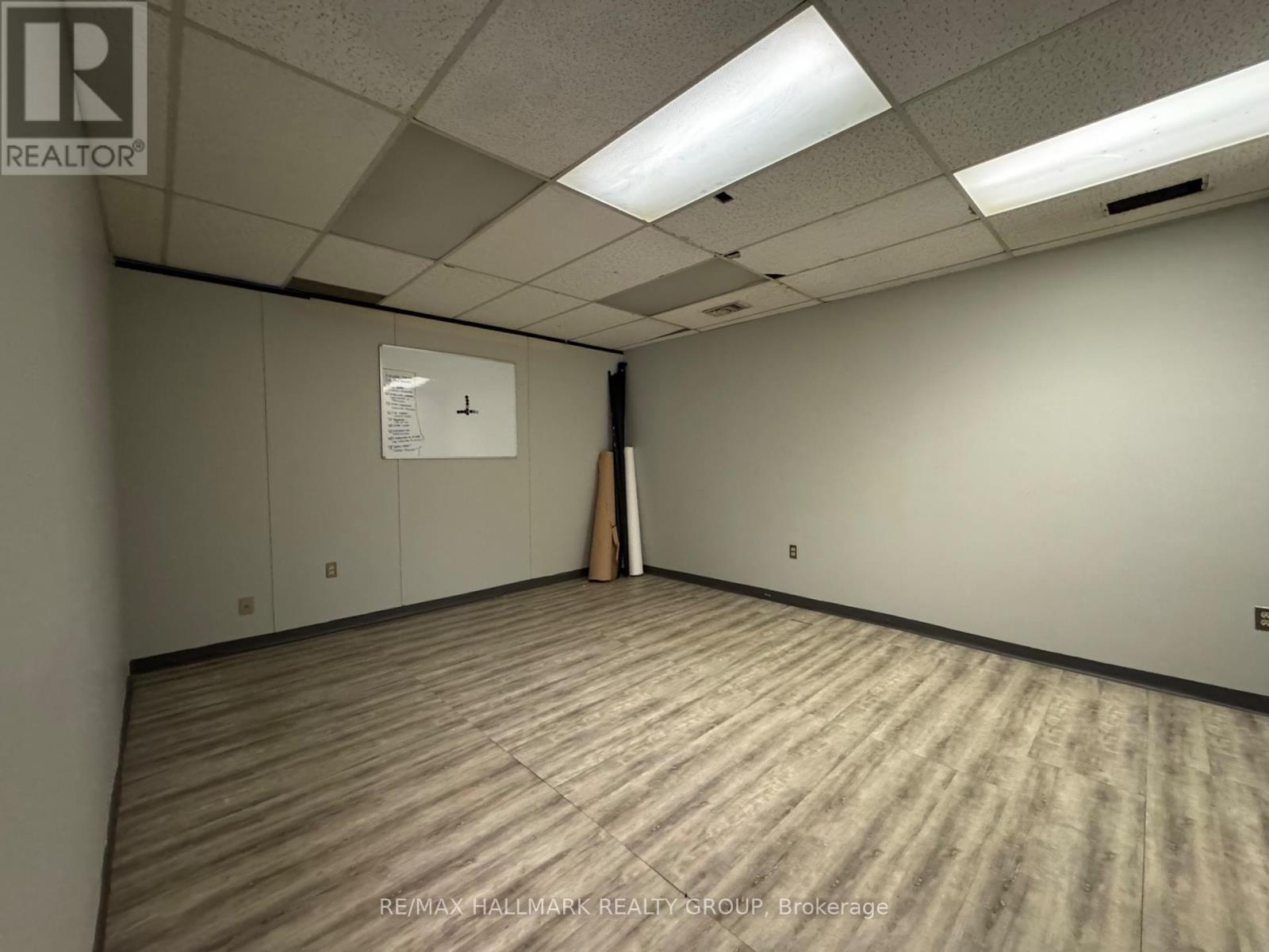 203/204 - 3029 Carling Avenue, Ottawa, Ontario  K2B 8E8 - Photo 12 - X11999921