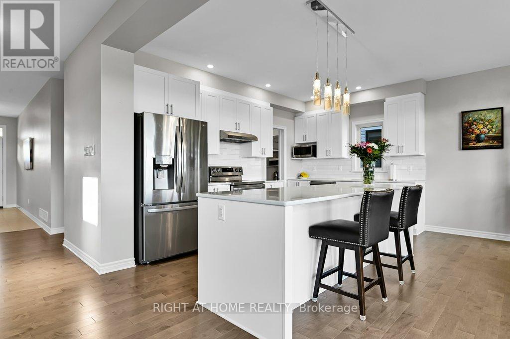 844 Snowdrop Crescent, Ottawa, Ontario  K1T 0X7 - Photo 7 - X12051947