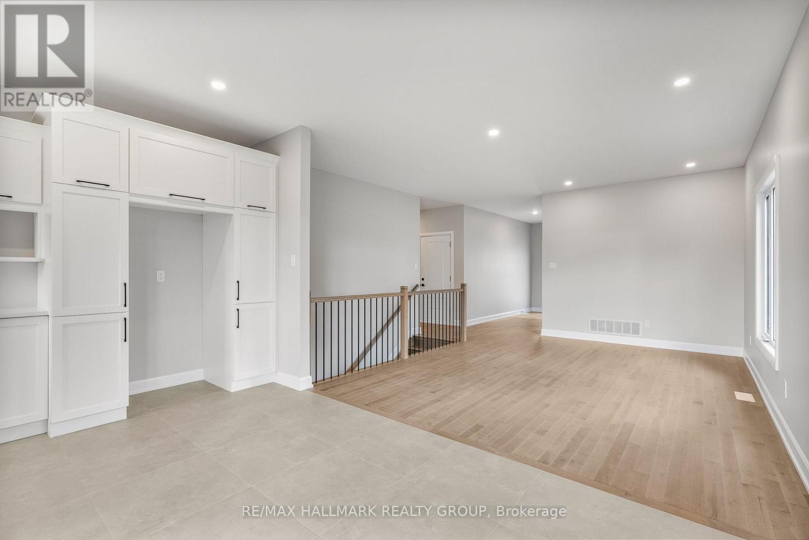 310 Zakari Street, Casselman, Ontario  K0A 1M0 - Photo 12 - X12176409