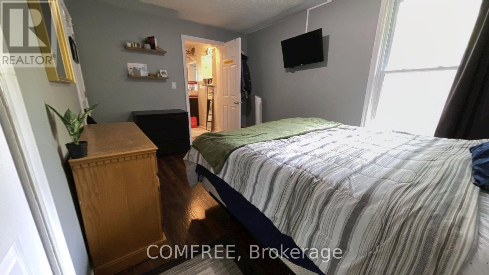 463 Division Street, Cobourg, Ontario  K9A 3S1 - Photo 10 - X12201755