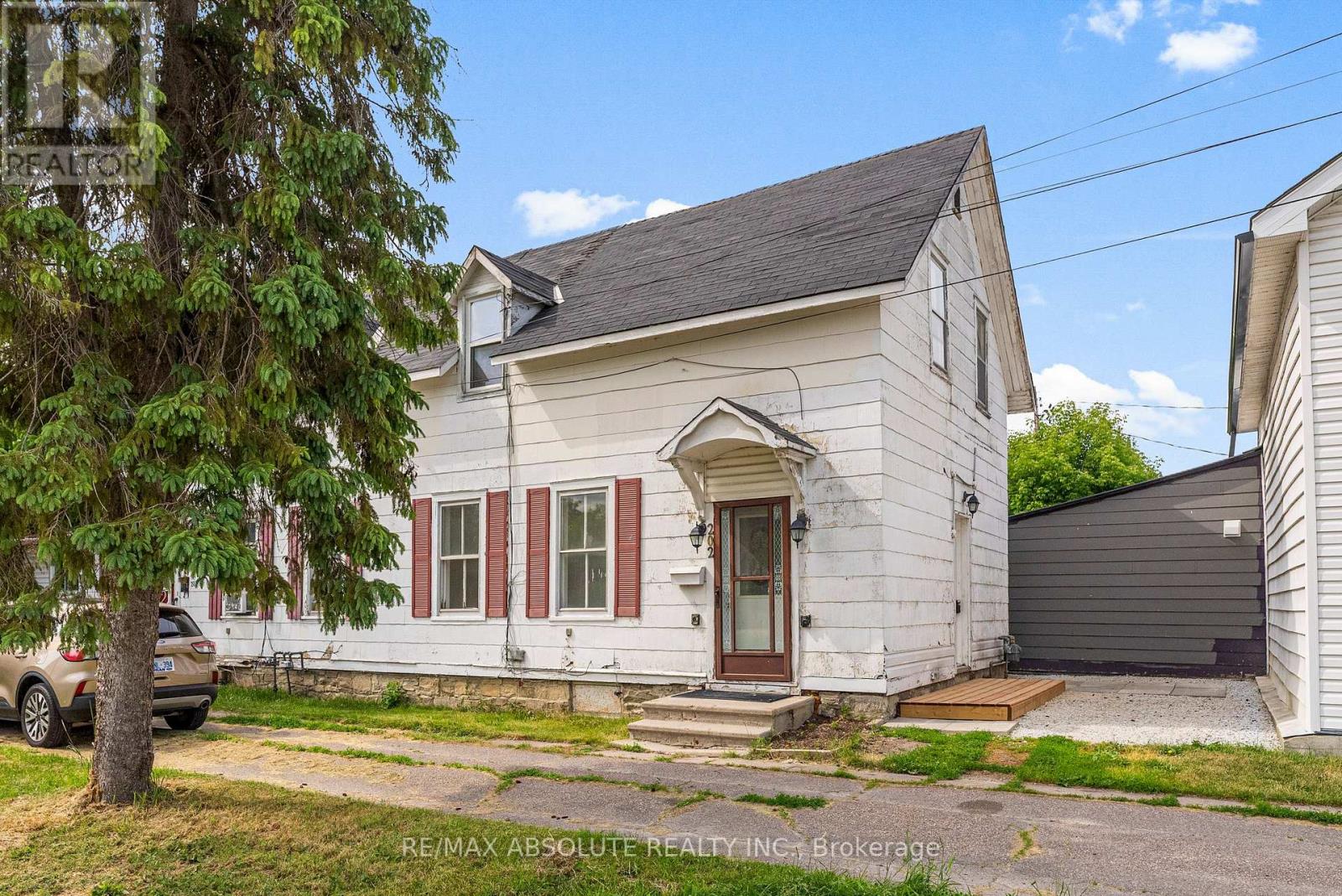 202 Bell Street, Arnprior, Ontario  K7S 2R4 - Photo 1 - X12234285