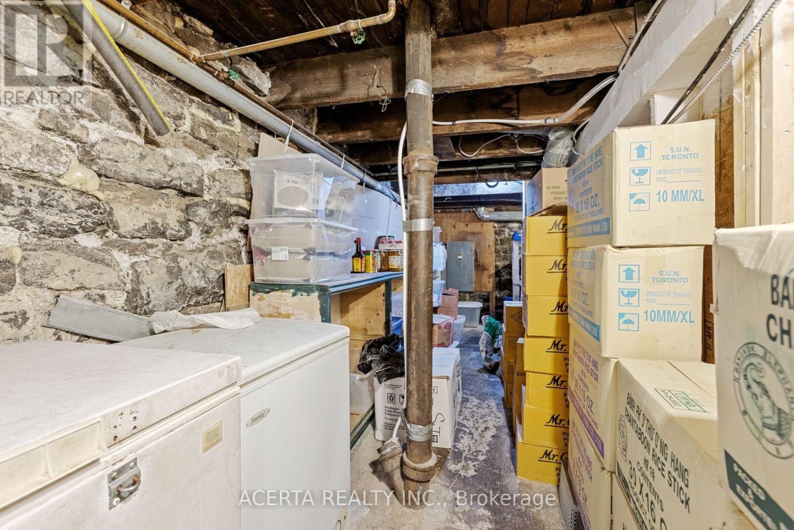 399 Bank Street, Ottawa, Ontario  K2P 1Y3 - Photo 11 - X12282107