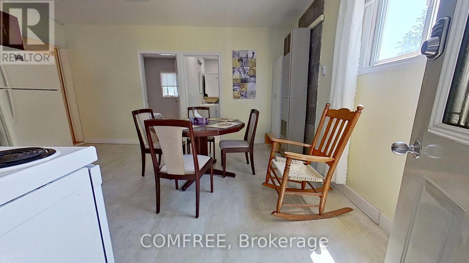 110 Gilbert Street, Belleville, Ontario  K8P 3H2 - Photo 4 - X12307423