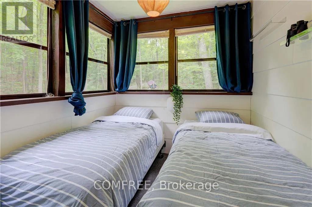 199 West Devil Lake Lane, Frontenac, Ontario  K0H 2T0 - Photo 13 - X12344325