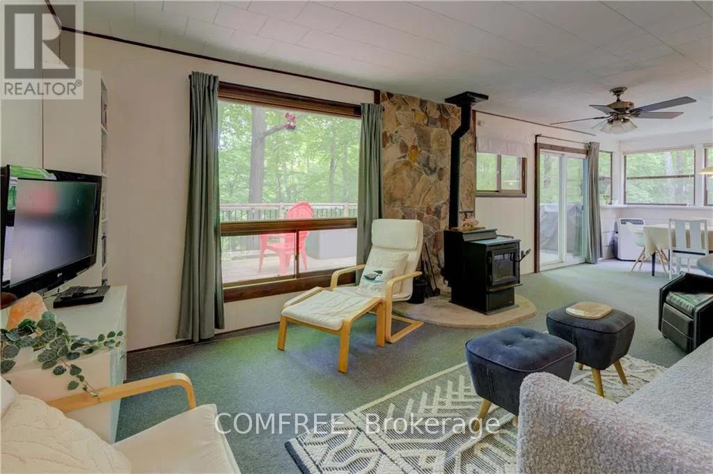 199 West Devil Lake Lane, Frontenac, Ontario  K0H 2T0 - Photo 9 - X12344325