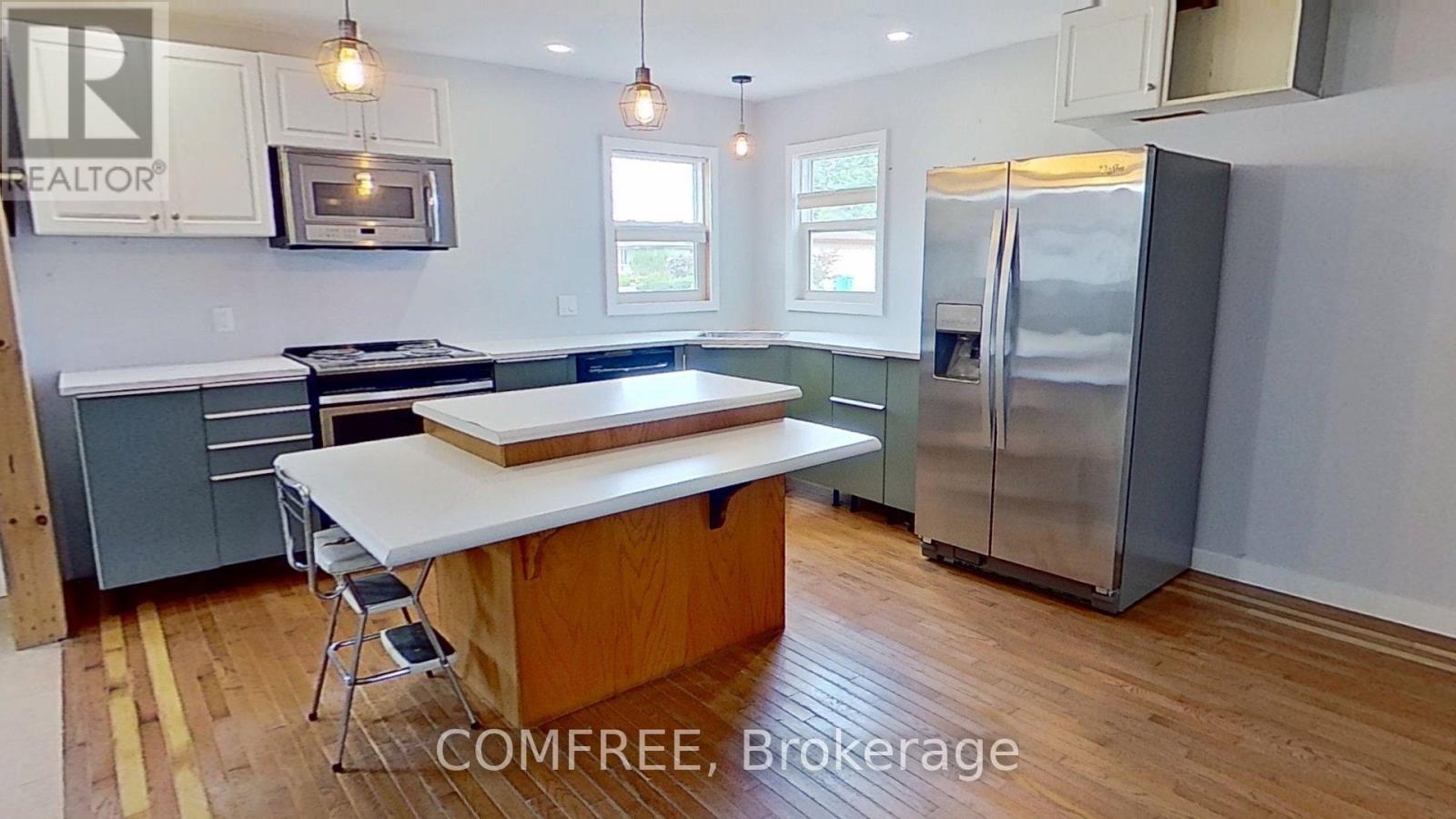 155 North Street, Southwest Middlesex, Ontario  N0L 1M0 - Photo 8 - X12403938