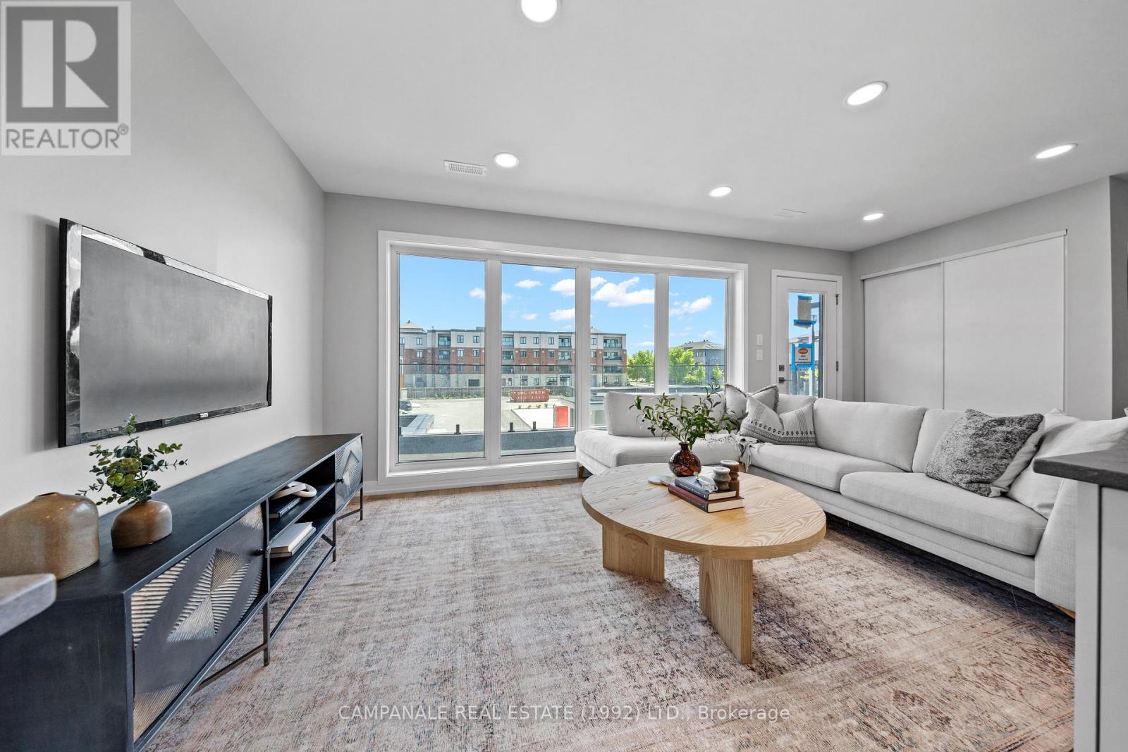 4 Modugno Avenue, Ottawa, Ontario  K2J 6J2 - Photo 10 - X12407465