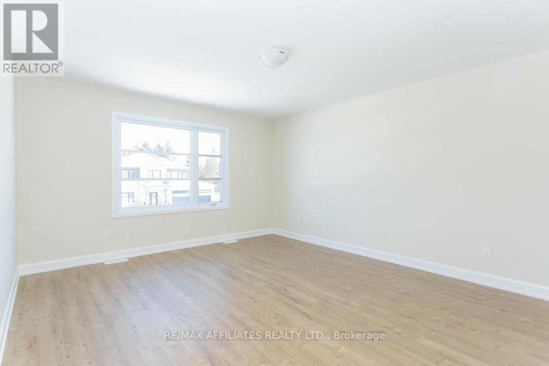 1055 Chablis Crescent, Russell, Ontario  K0A 1W0 - Photo 24 - X12438111