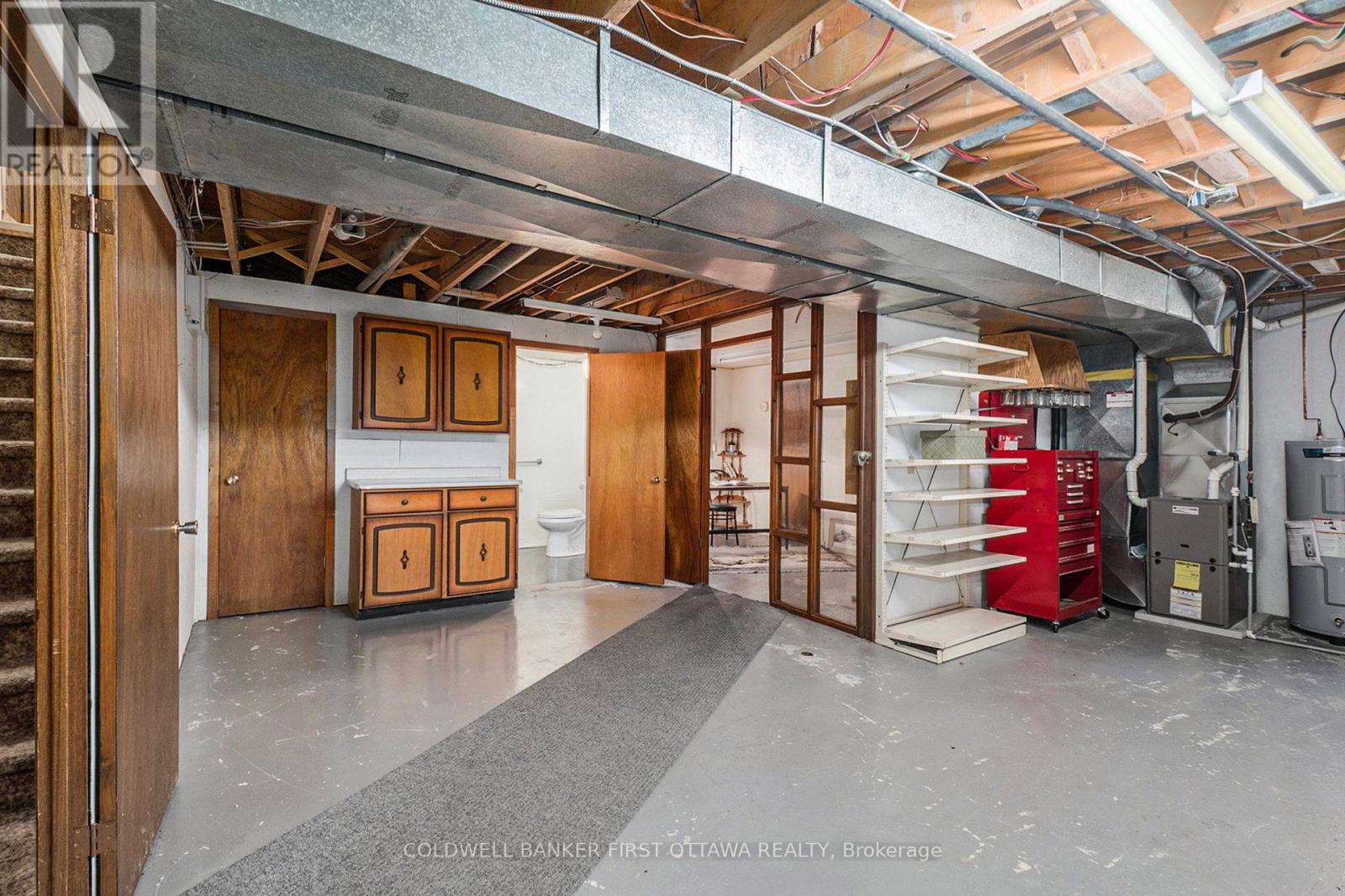 521 Ridgewood Drive, Cornwall, Ontario  K6H 5Z6 - Photo 17 - X12438144