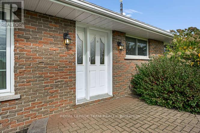 2214 County 2 Road, Edwardsburgh/cardinal, Ontario  K0E 1T1 - Photo 15 - X12455890