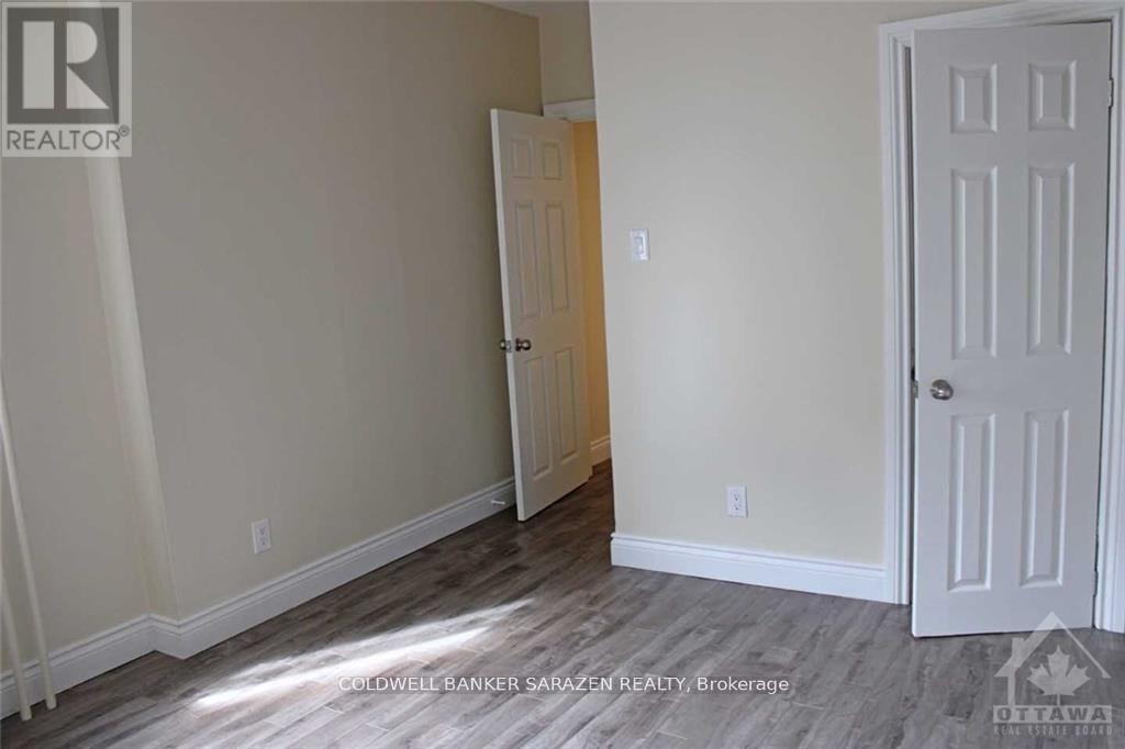 97 Vachon Avenue, Ottawa, Ontario  K1L 5S7 - Photo 8 - X12456166
