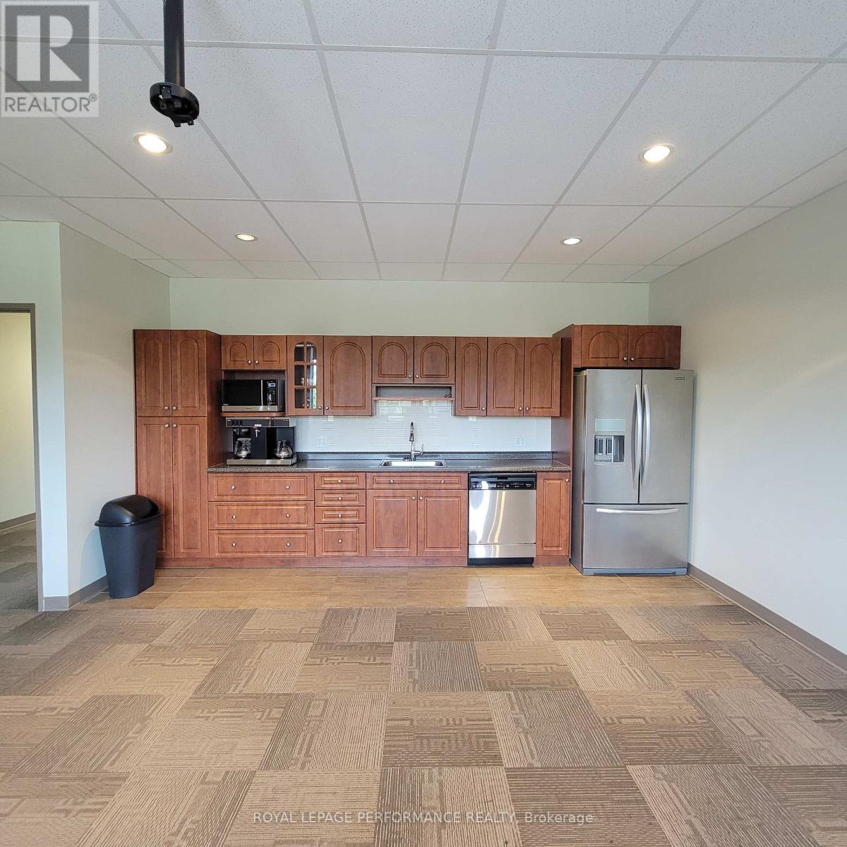 200 - 4471 Innes Road, Ottawa, Ontario  K4A 1A7 - Photo 19 - X12466206