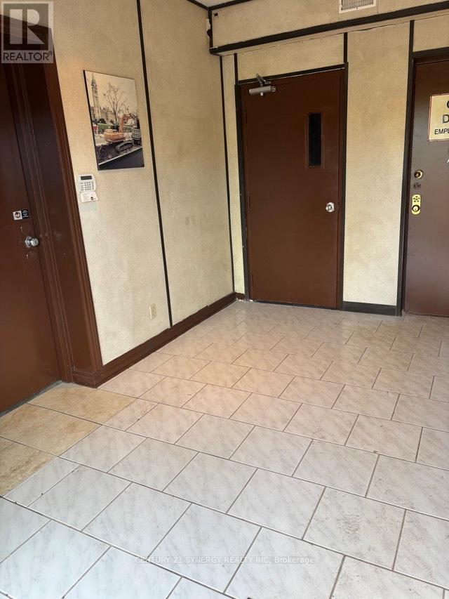 #3 - 2729 Stevenage Drive, Ottawa, Ontario  K1G 3N2 - Photo 5 - X12473966