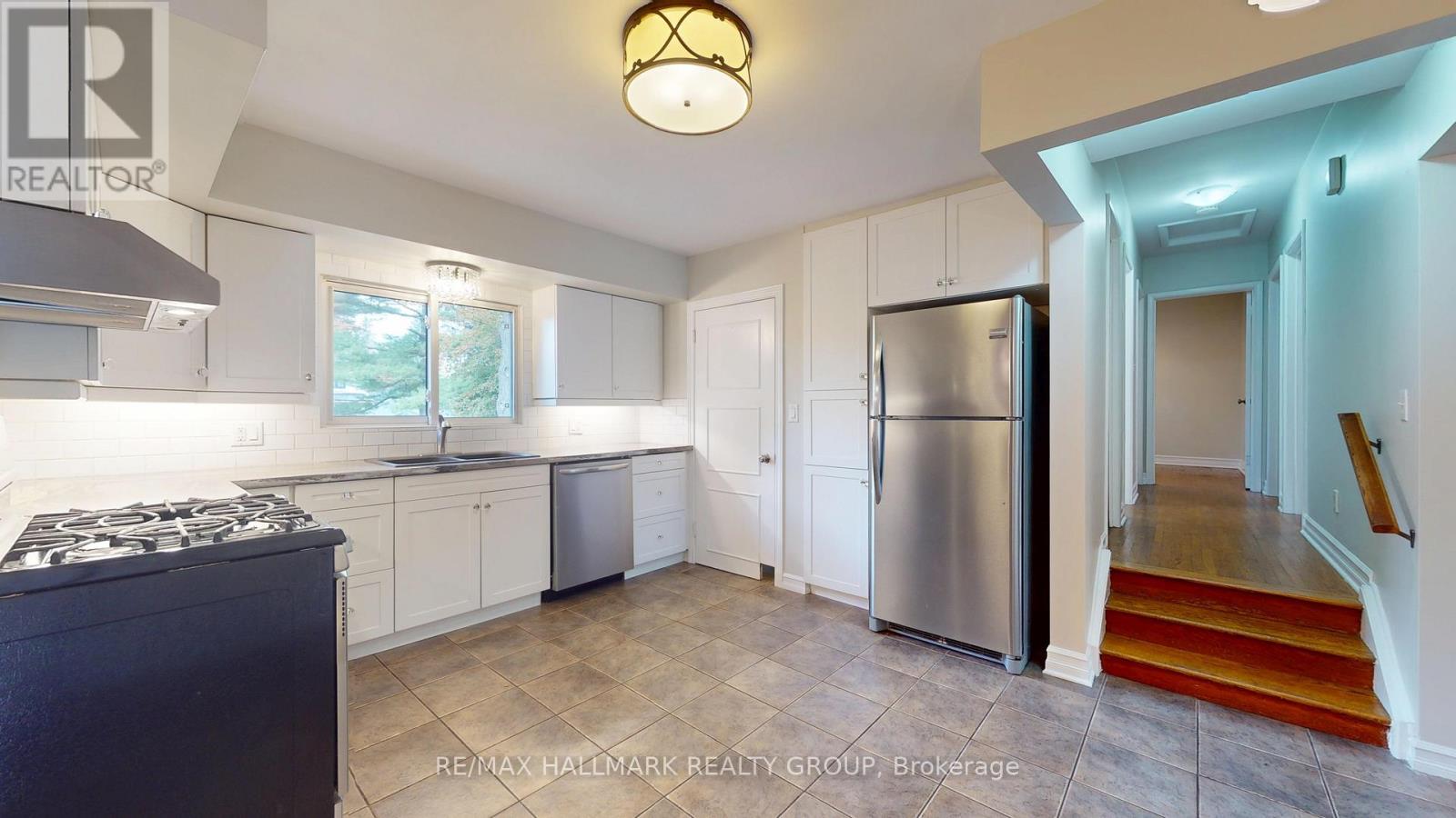 500 King Street W, Brockville, Ontario  K6V 3T2 - Photo 9 - X12483019