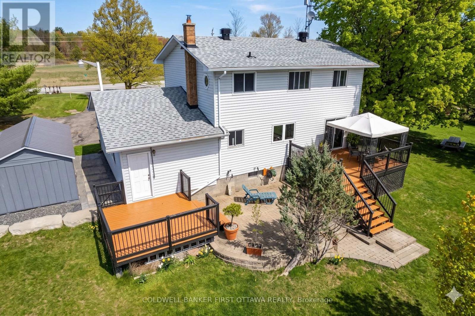 1053 Mitchell Road, Lanark Highlands, Ontario  K0G 1K0 - Photo 5 - X12487084