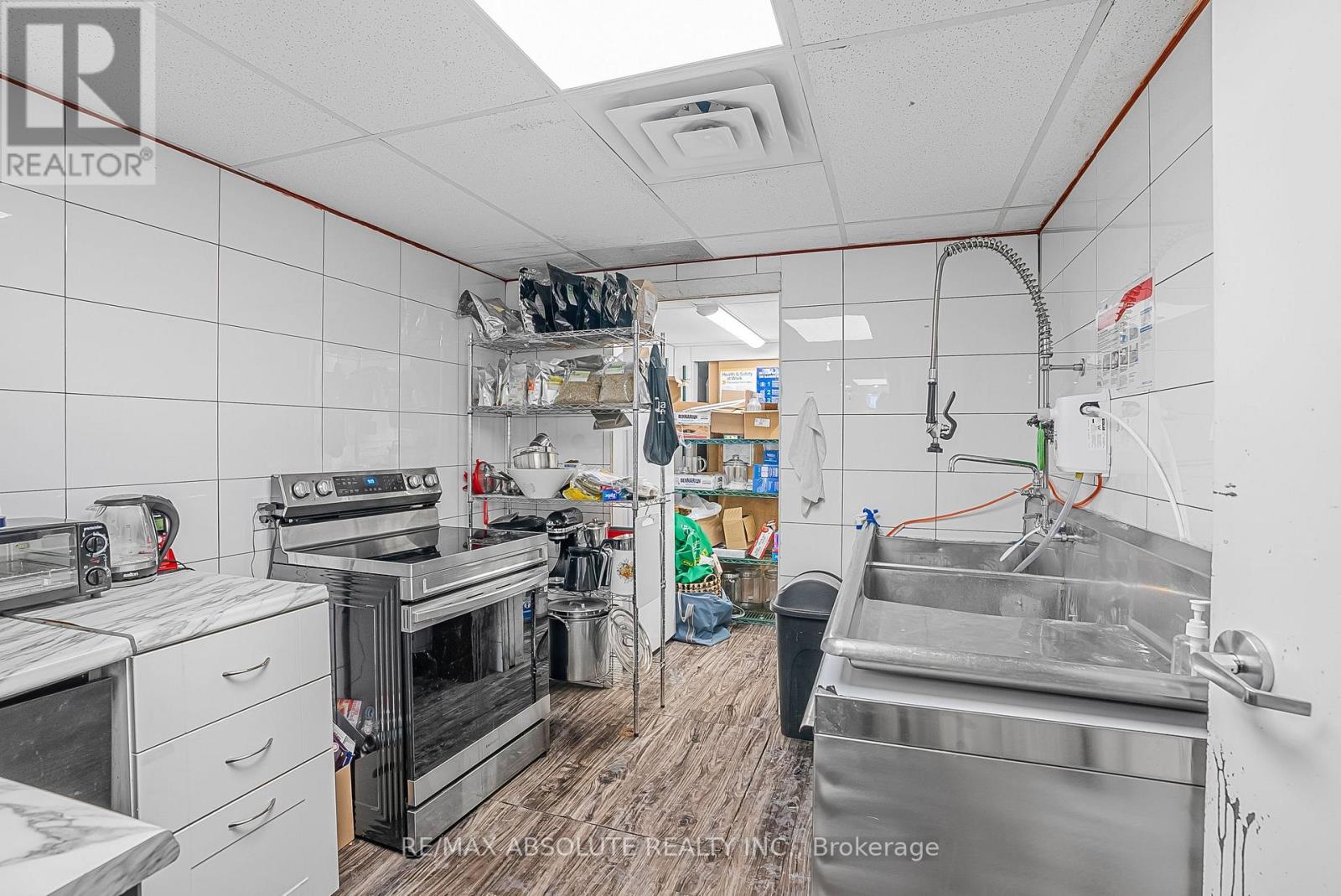 14 Spencer Street, Edwardsburgh/cardinal, Ontario  K0E 1X0 - Photo 19 - X12498618