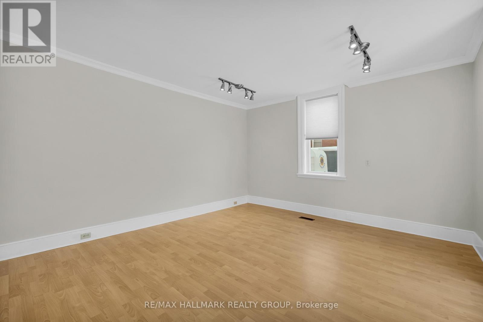 10 Wellington Street E, Athens, Ontario  K0E 1B0 - Photo 10 - X12547888