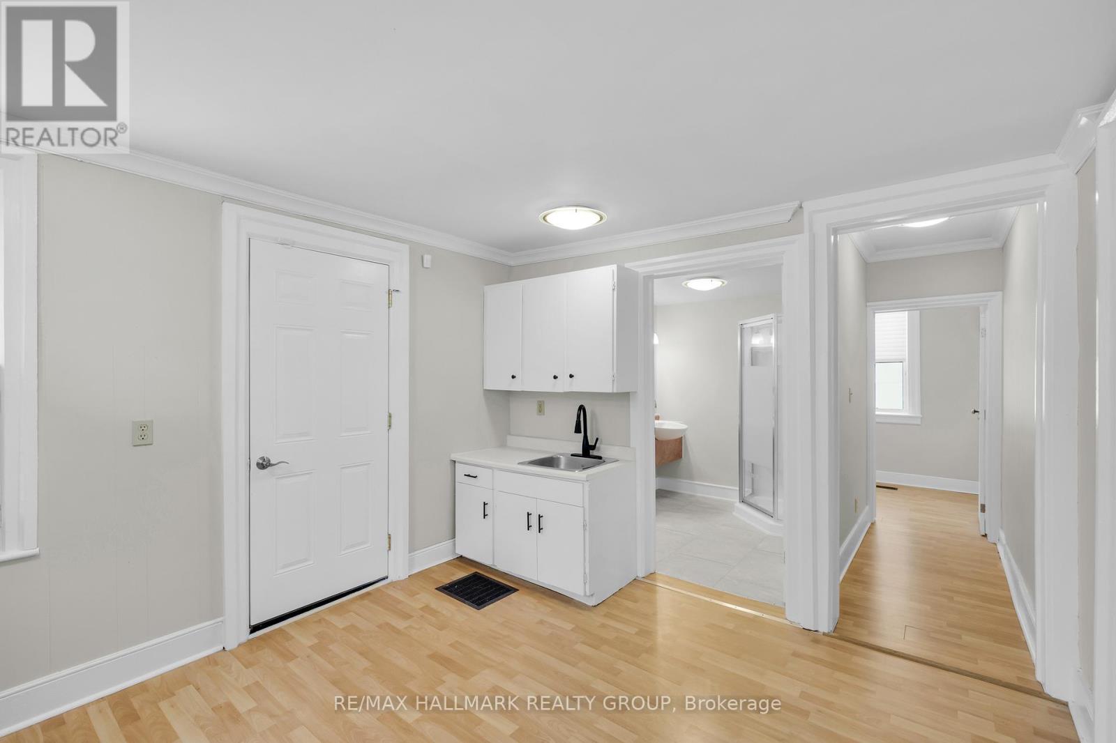 10 Wellington Street E, Athens, Ontario  K0E 1B0 - Photo 9 - X12547888