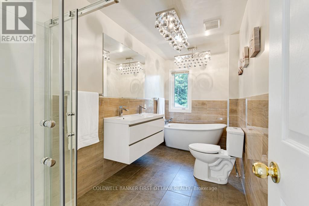 5525 Pettapiece Crescent, Ottawa, Ontario  K4M 1C6 - Photo 35 - X12555168