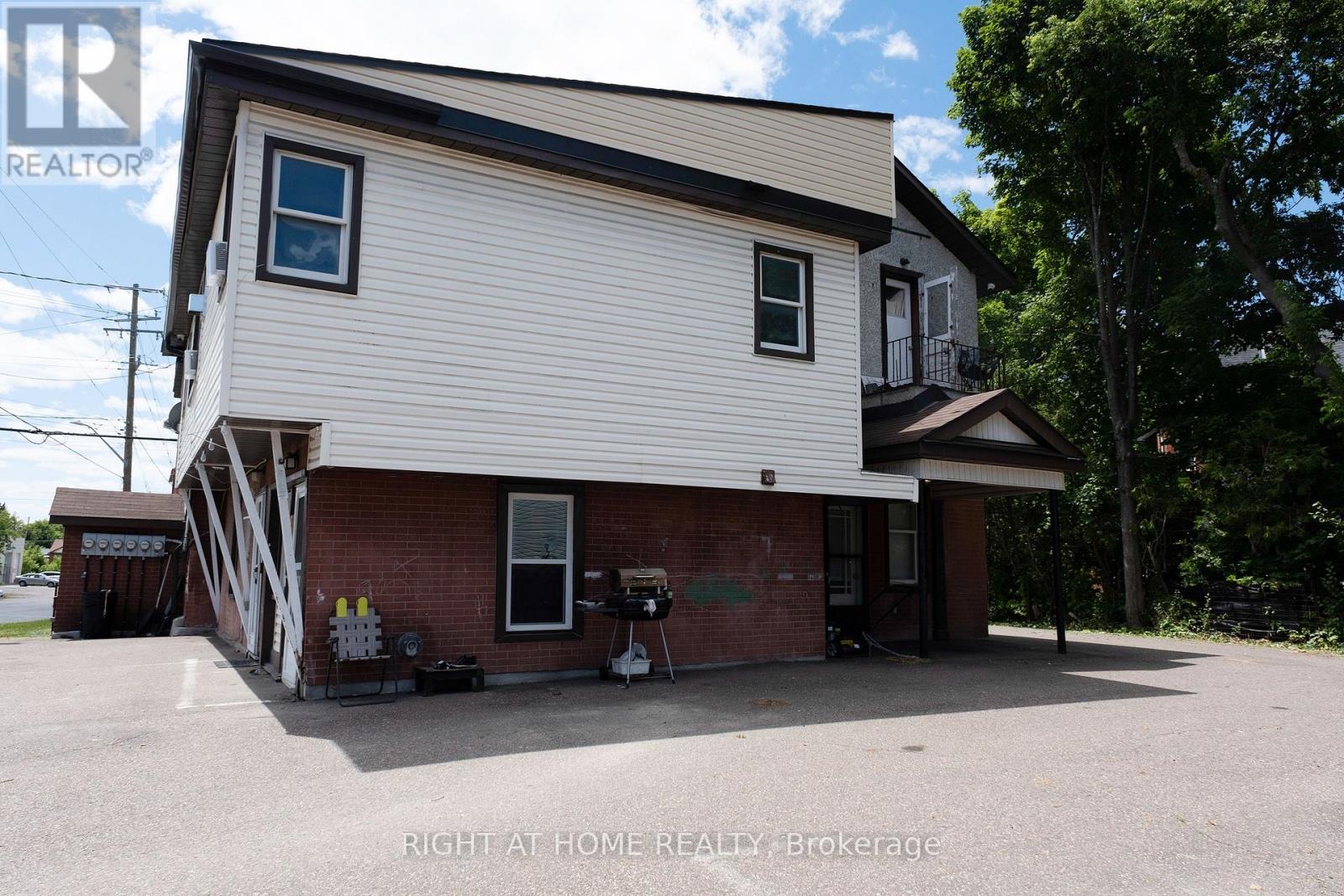 229 Elgin Street W, Arnprior, Ontario  K7S 1P4 - Photo 11 - X12561804