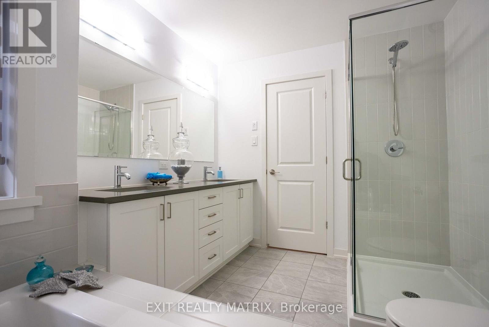 6487 Renaud Road, Ottawa, Ontario  K1W 0R8 - Photo 21 - X12598080