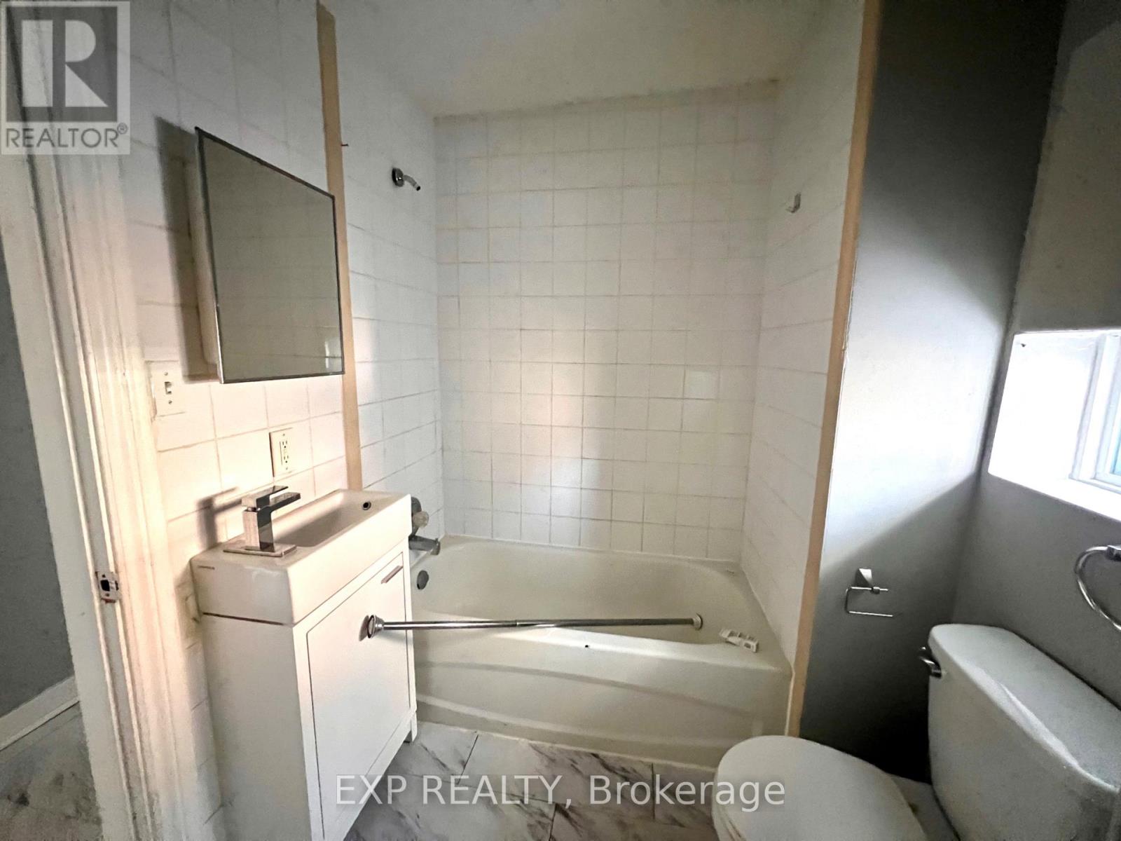 1079 Wellington Street W, Ottawa, Ontario  K1Y 2Y2 - Photo 24 - X12599586