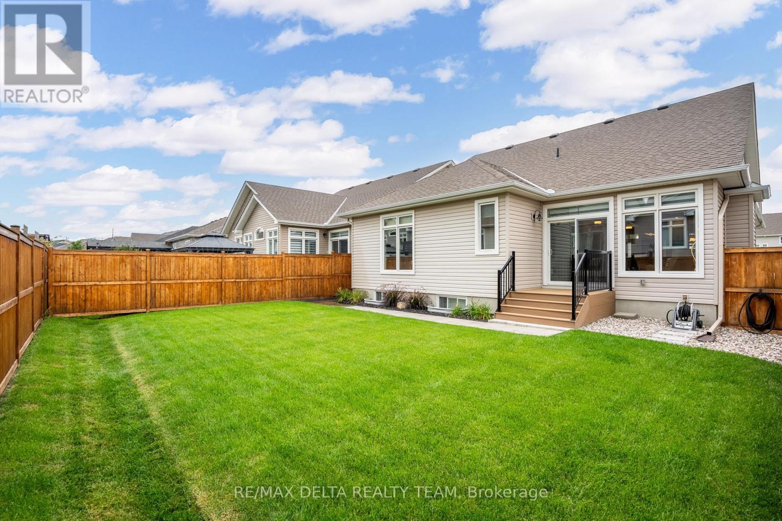 851 Tewin Circle, Ottawa, Ontario  K4A 3N6 - Photo 35 - X12604152