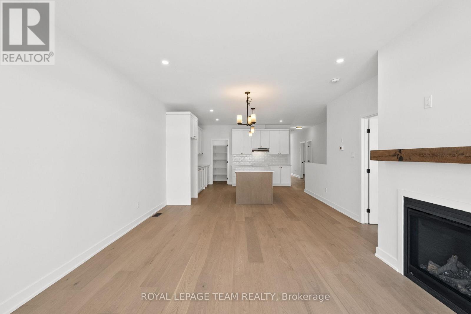 1051 Moore Street, Brockville, Ontario  K6V 0H1 - Photo 22 - X12643610