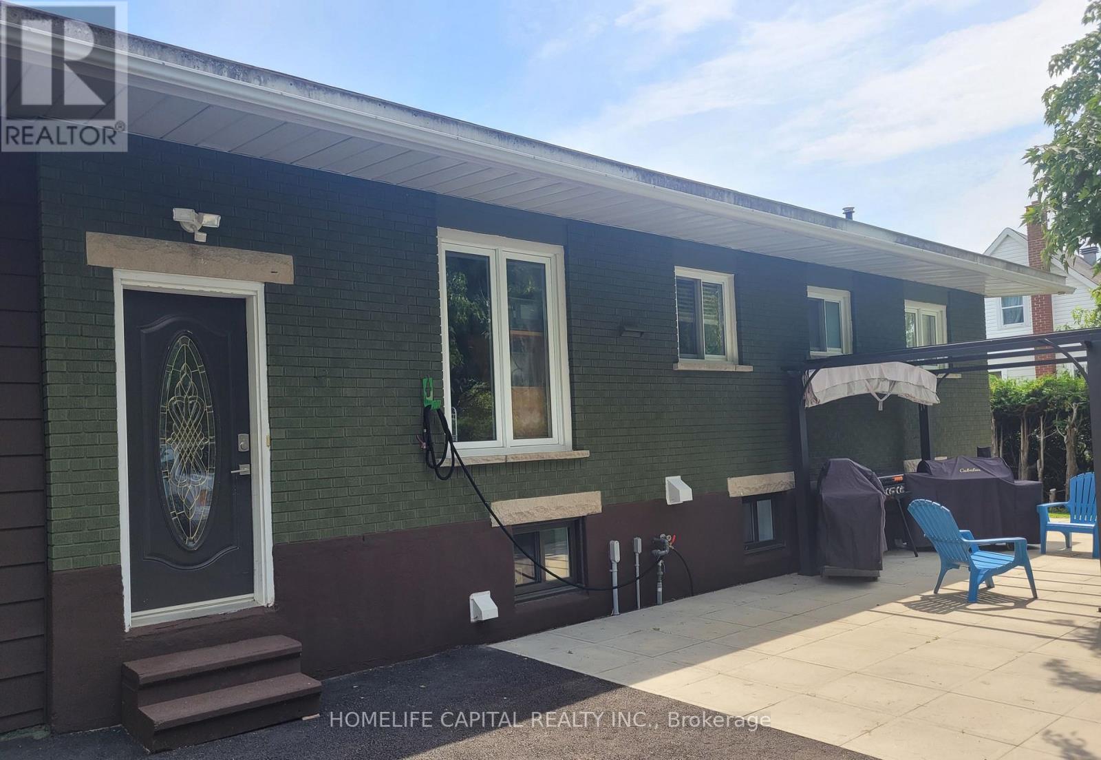 2515 Gravelle Crescent, Ottawa, Ontario  K1B 3A4 - Photo 39 - X12650048