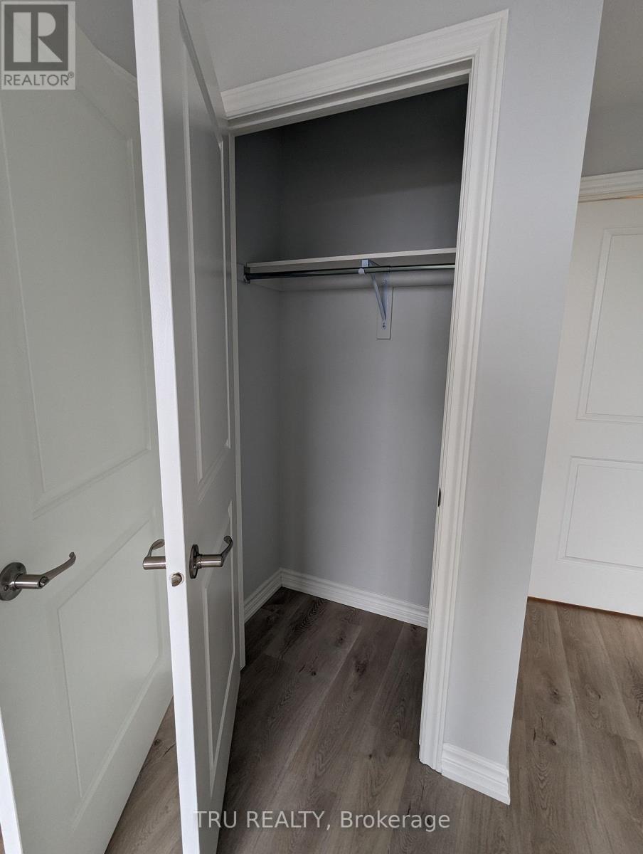 417 - 1350 Hemlock Road, Ottawa, Ontario  K1K 5C2 - Photo 12 - X12654688