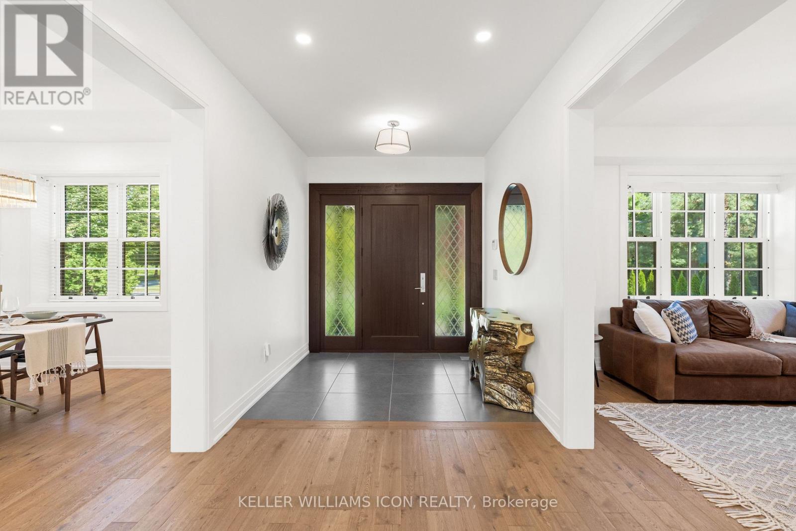 320 Hillcrest Road, Ottawa, Ontario  K1M 0J6 - Photo 7 - X12669914