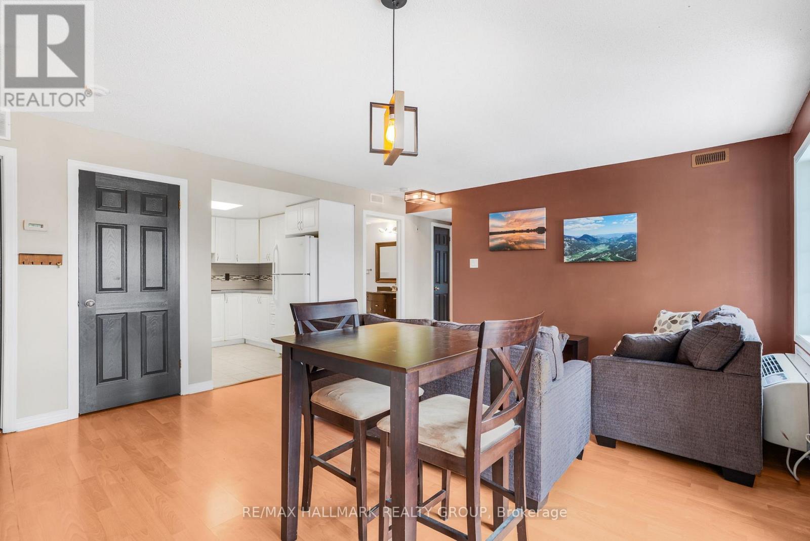 1005 Laurier Street, Clarence-Rockland, Ontario  K4K 1T7 - Photo 8 - X12670610