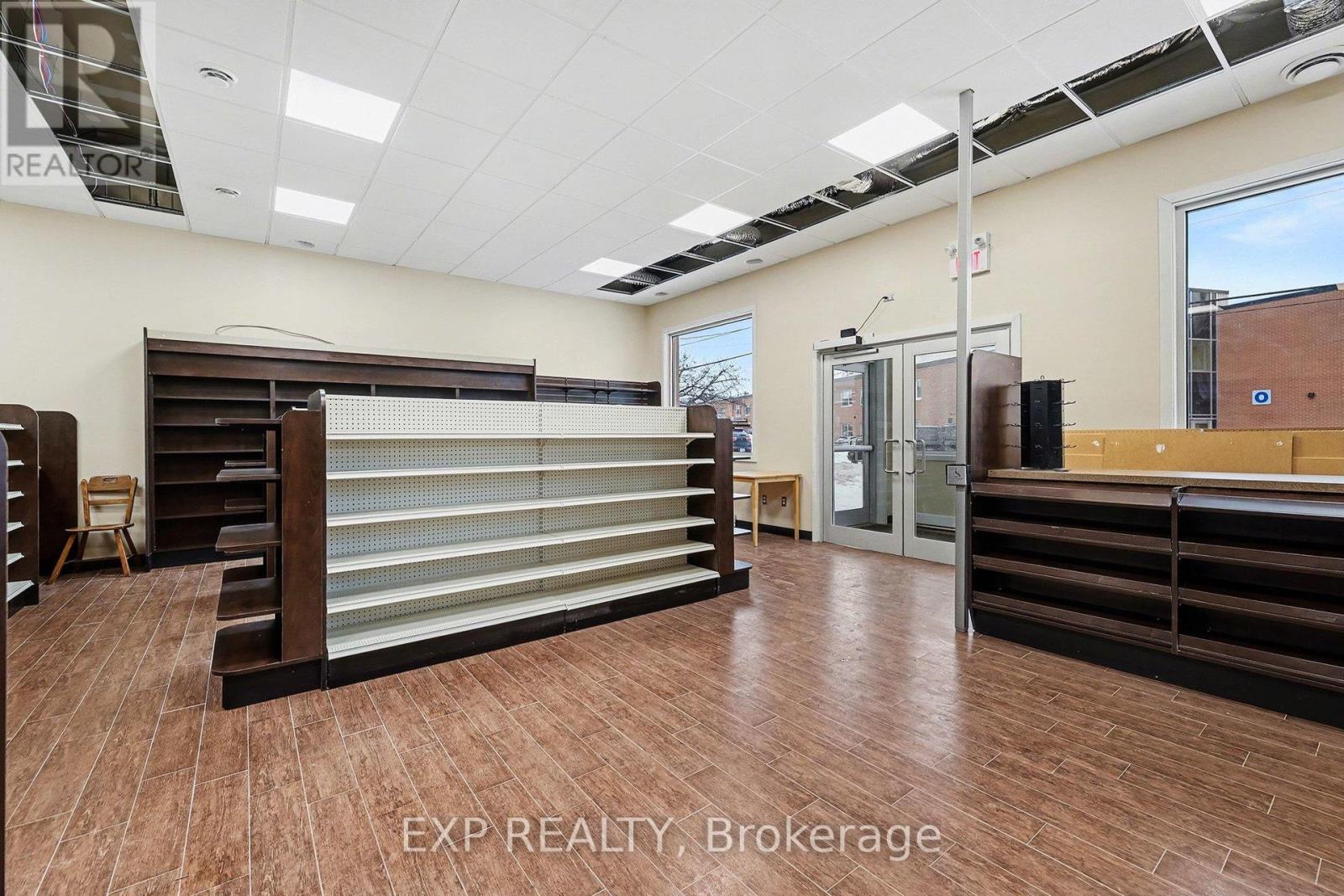 Retail - 55 Spring Street, Mississippi Mills, Ontario  K0A 1A0 - Photo 11 - X12690560