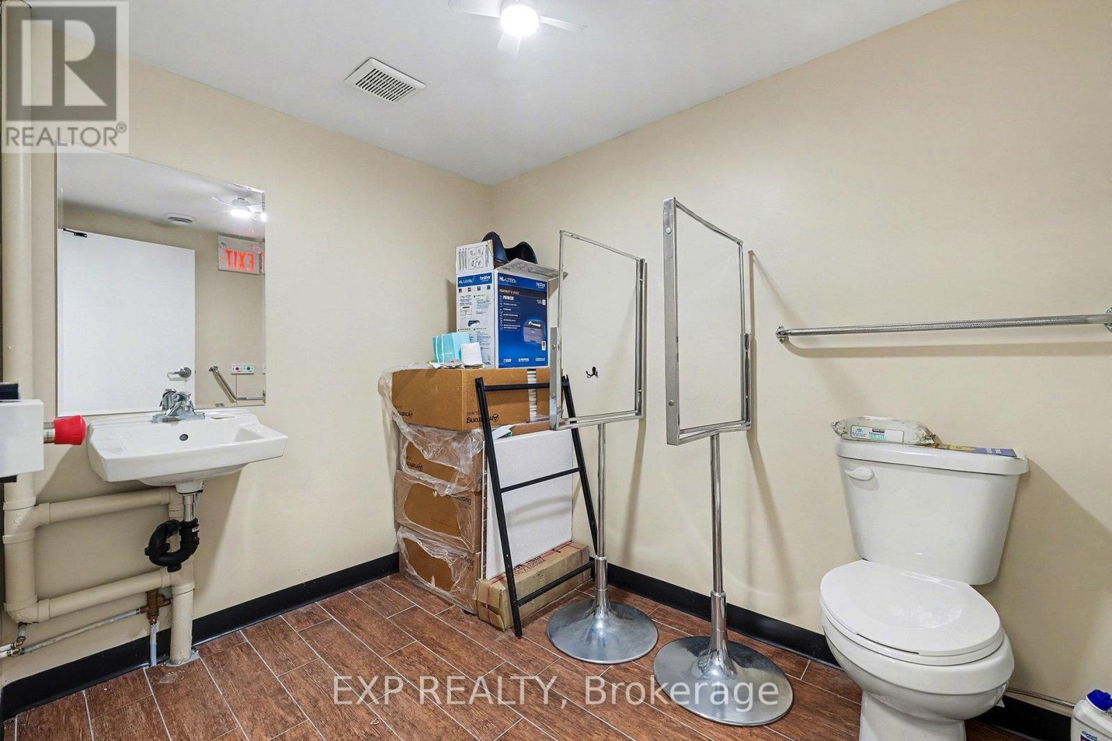 Retail - 55 Spring Street, Mississippi Mills, Ontario  K0A 1A0 - Photo 16 - X12690560