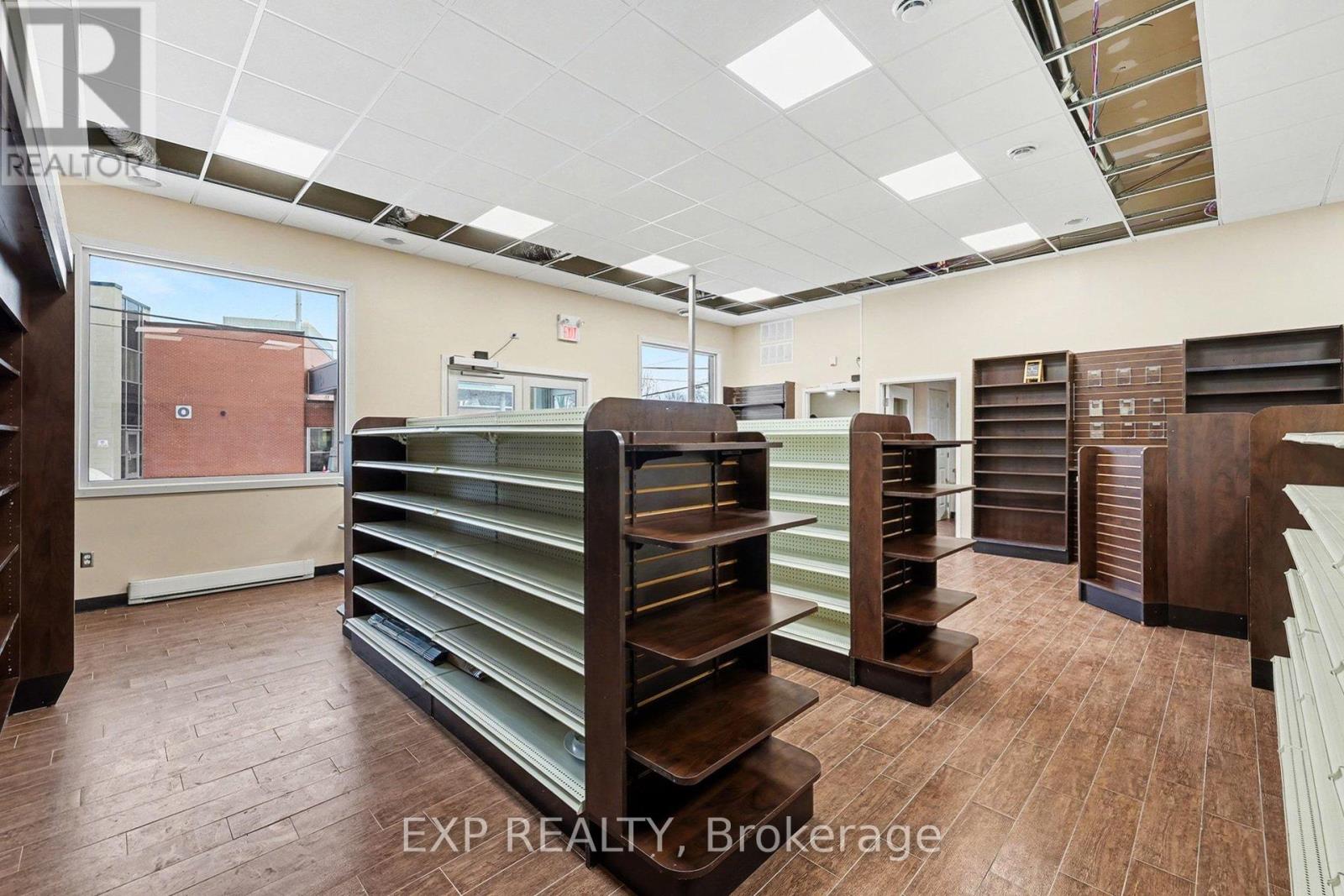 Retail - 55 Spring Street, Mississippi Mills, Ontario  K0A 1A0 - Photo 17 - X12690560