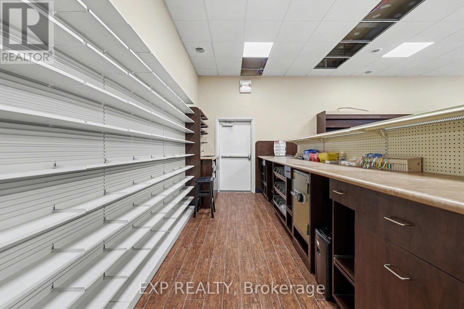 Retail - 55 Spring Street, Mississippi Mills, Ontario  K0A 1A0 - Photo 5 - X12690560