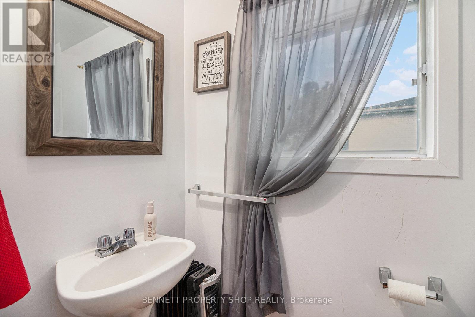 2489 Du Lac Road, Clarence-Rockland, Ontario  K0A 3N0 - Photo 6 - X12690766