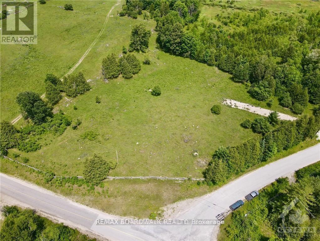 854 Iron Mine Road, Lanark Highlands, Ontario  K0G 1K0 - Photo 2 - X12694720