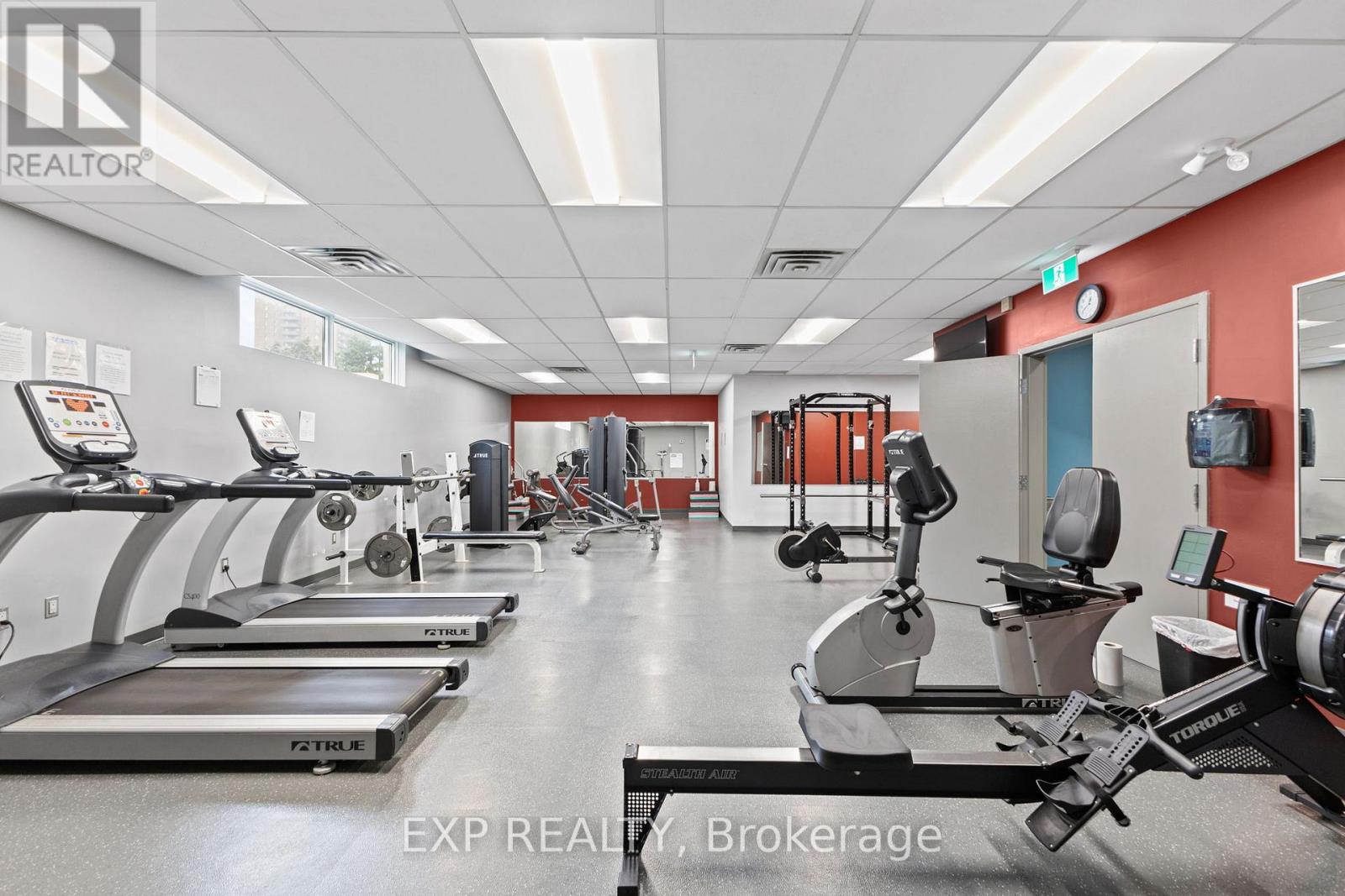 304 - 270 Brittany Drive, Ottawa, Ontario  K1K 4M3 - Photo 19 - X12696364