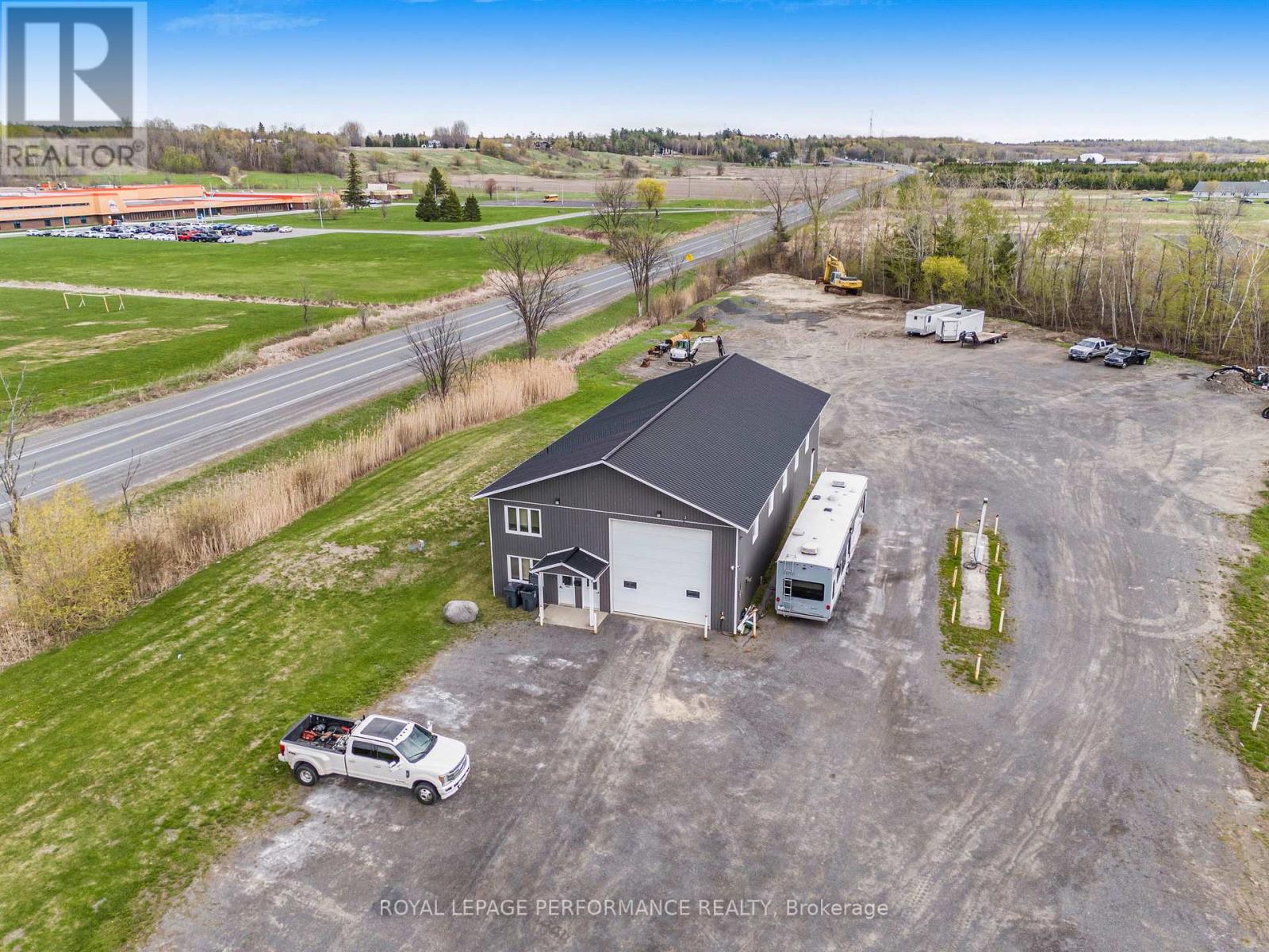 6155 County Road 17 Highway, Alfred And Plantagenet, Ontario  K0B 1L0 - Photo 1 - X12700748