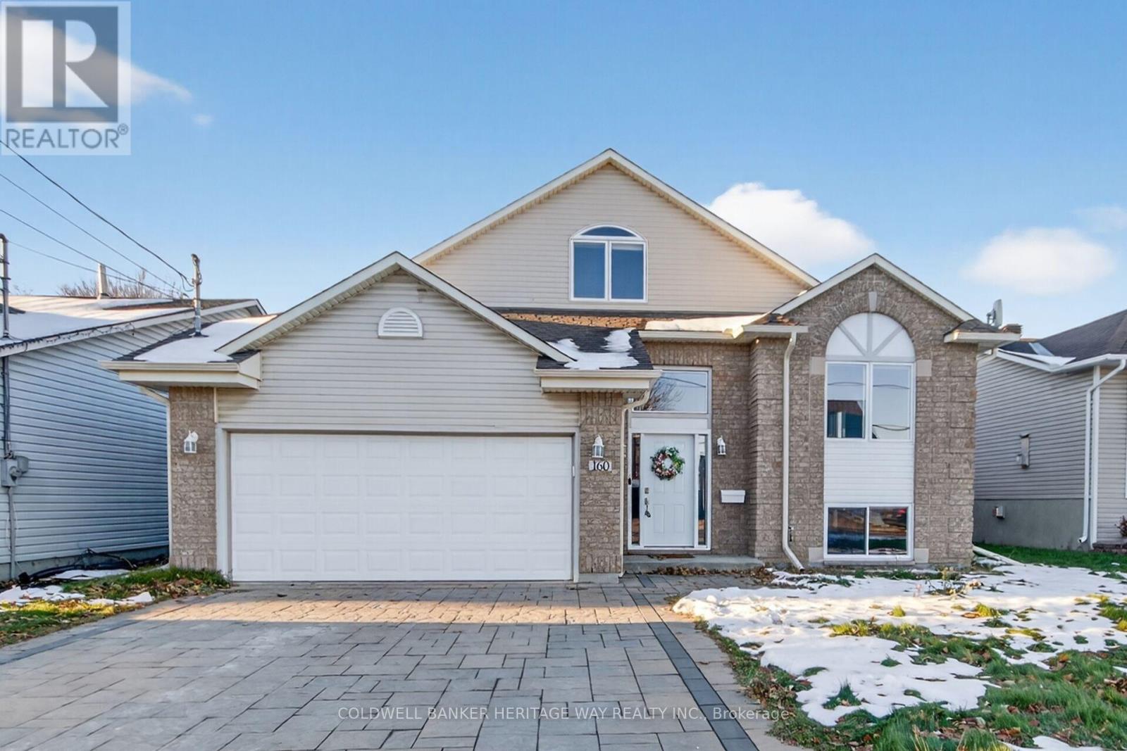 160 Patterson Crescent, Carleton Place, Ontario  K7C 4P3 - Photo 3 - X12703008