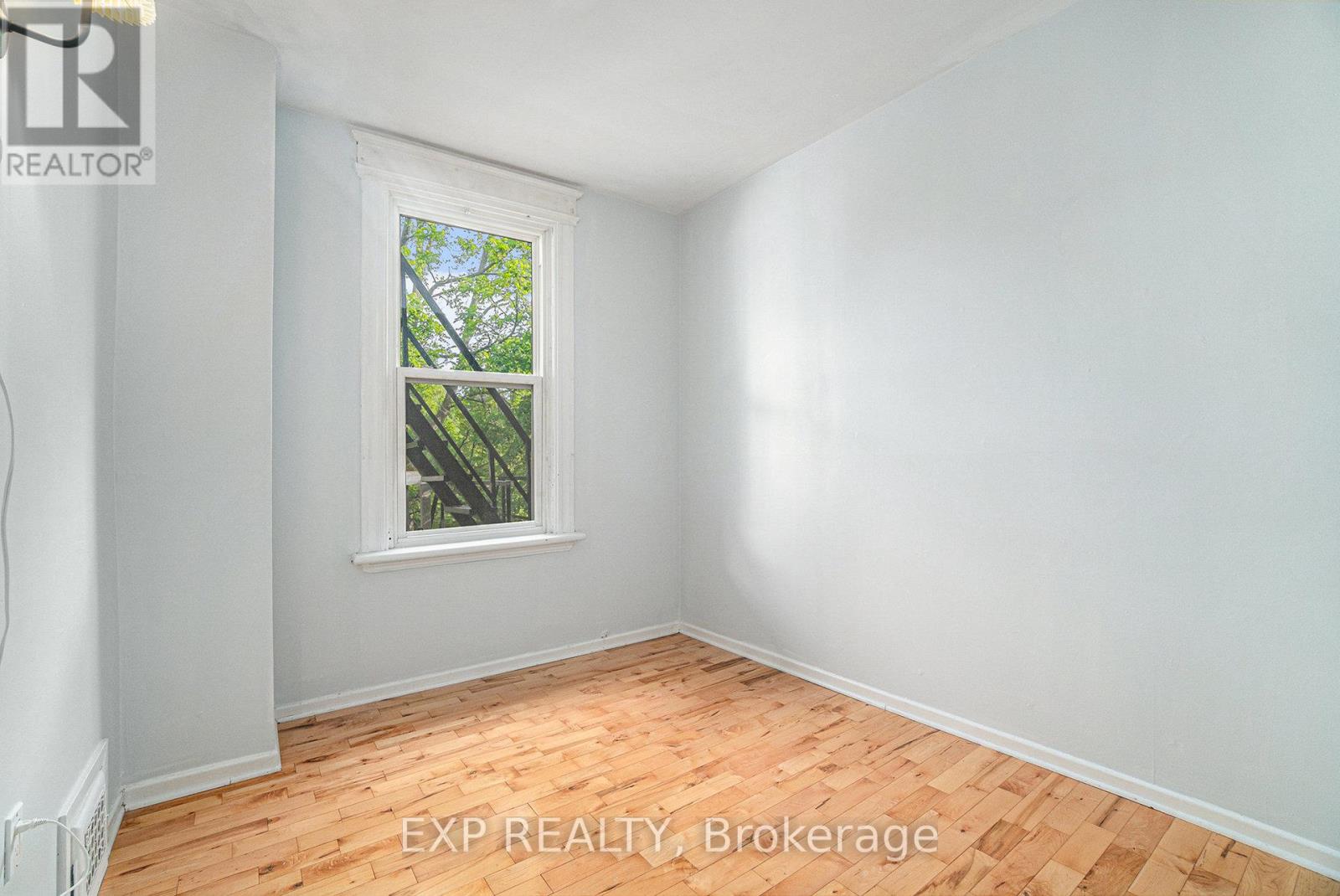 350 Fifth Avenue, Ottawa, Ontario  K1S 2N8 - Photo 17 - X12714588