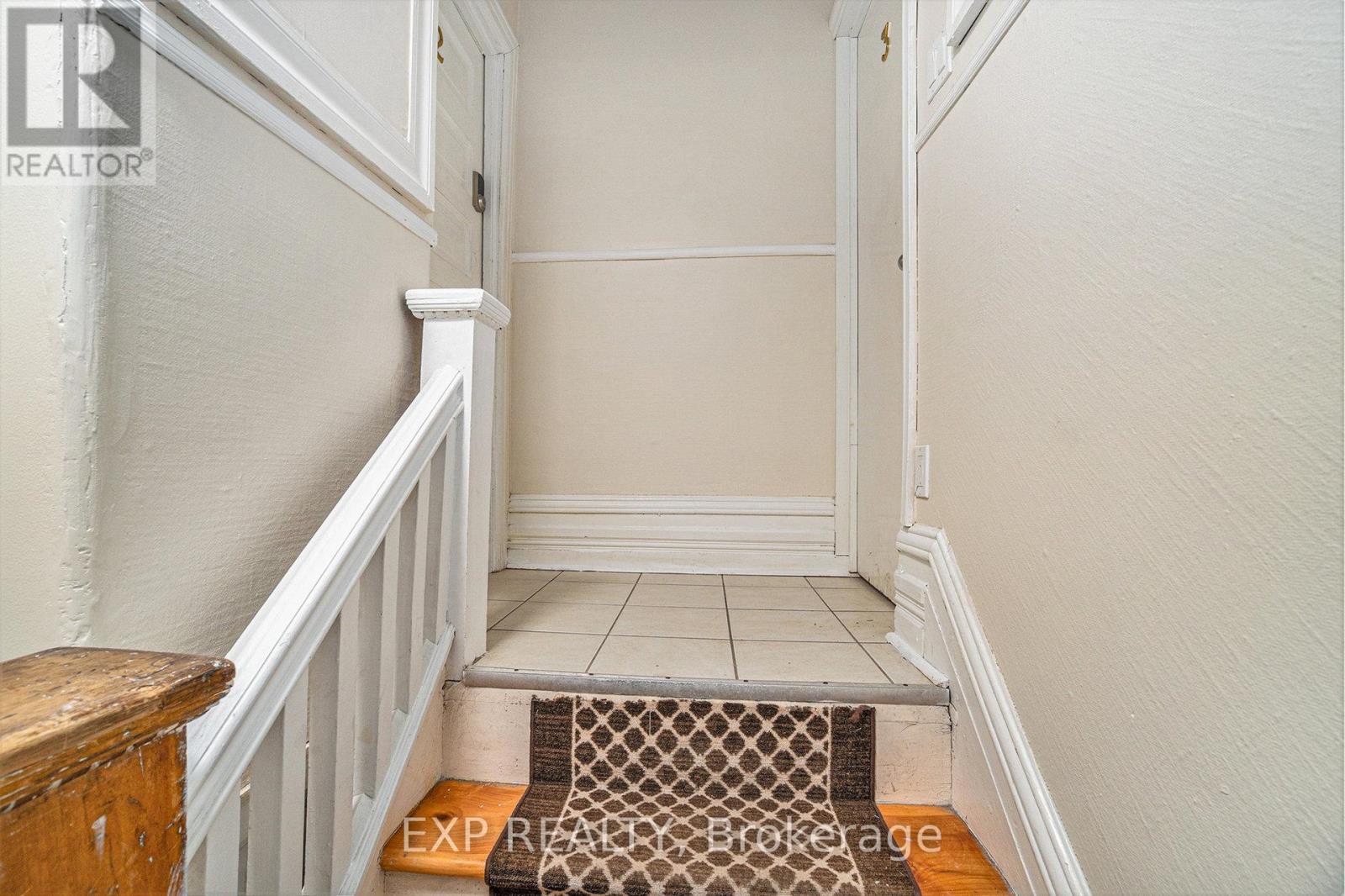 350 Fifth Avenue, Ottawa, Ontario  K1S 2N8 - Photo 4 - X12714588