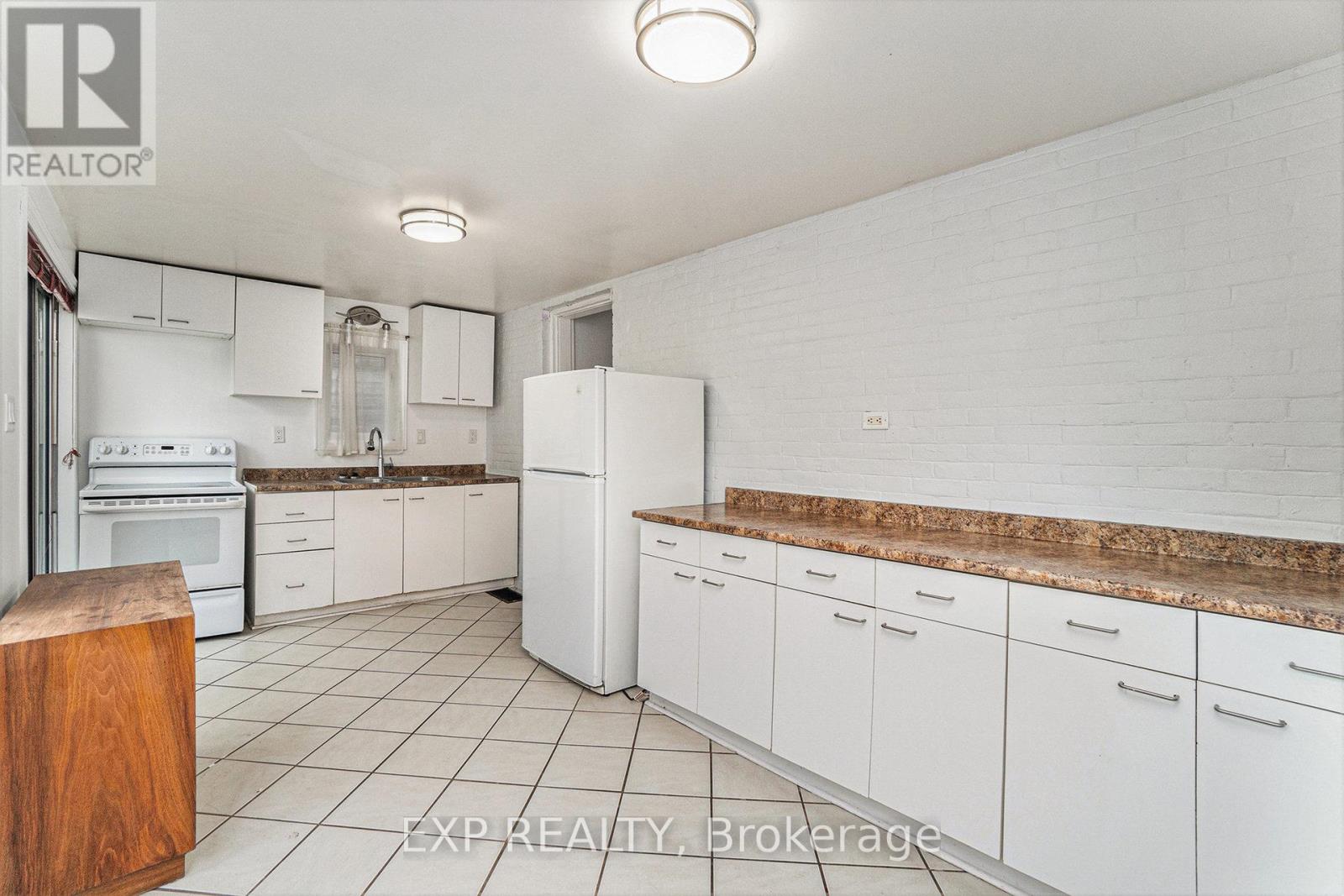 350 Fifth Avenue, Ottawa, Ontario  K1S 2N8 - Photo 7 - X12714588