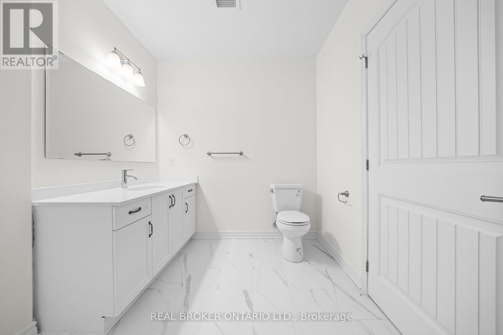 310 - 150 Mill Street, Carleton Place, Ontario  K7C 1T4 - Photo 7 - X12719190