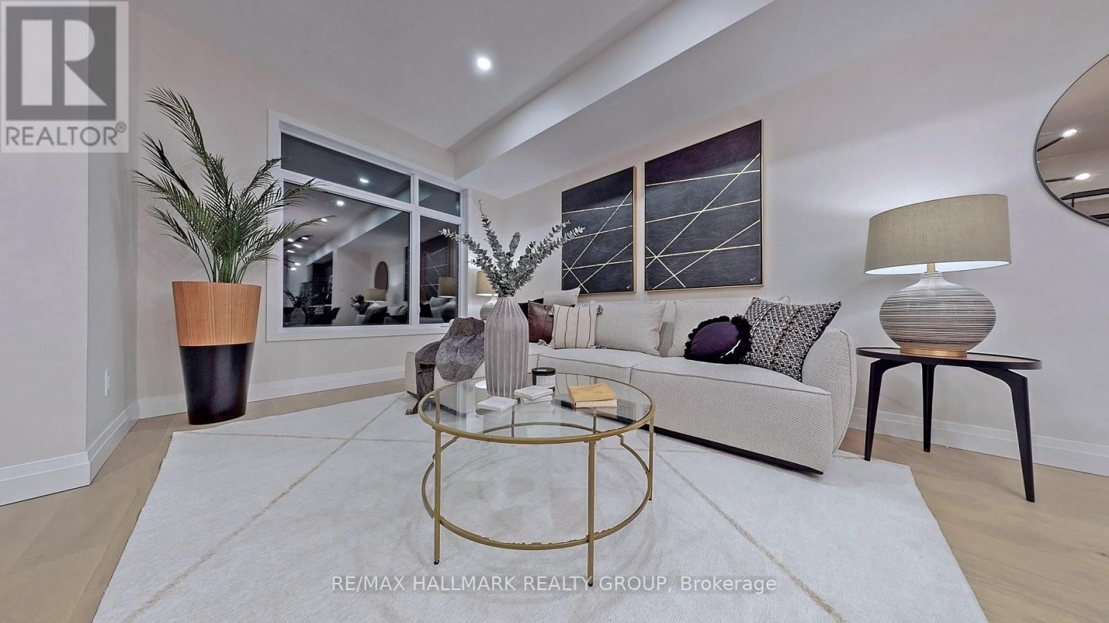 809 Star Private, Ottawa, Ontario  K2L 1W2 - Photo 11 - X12721648
