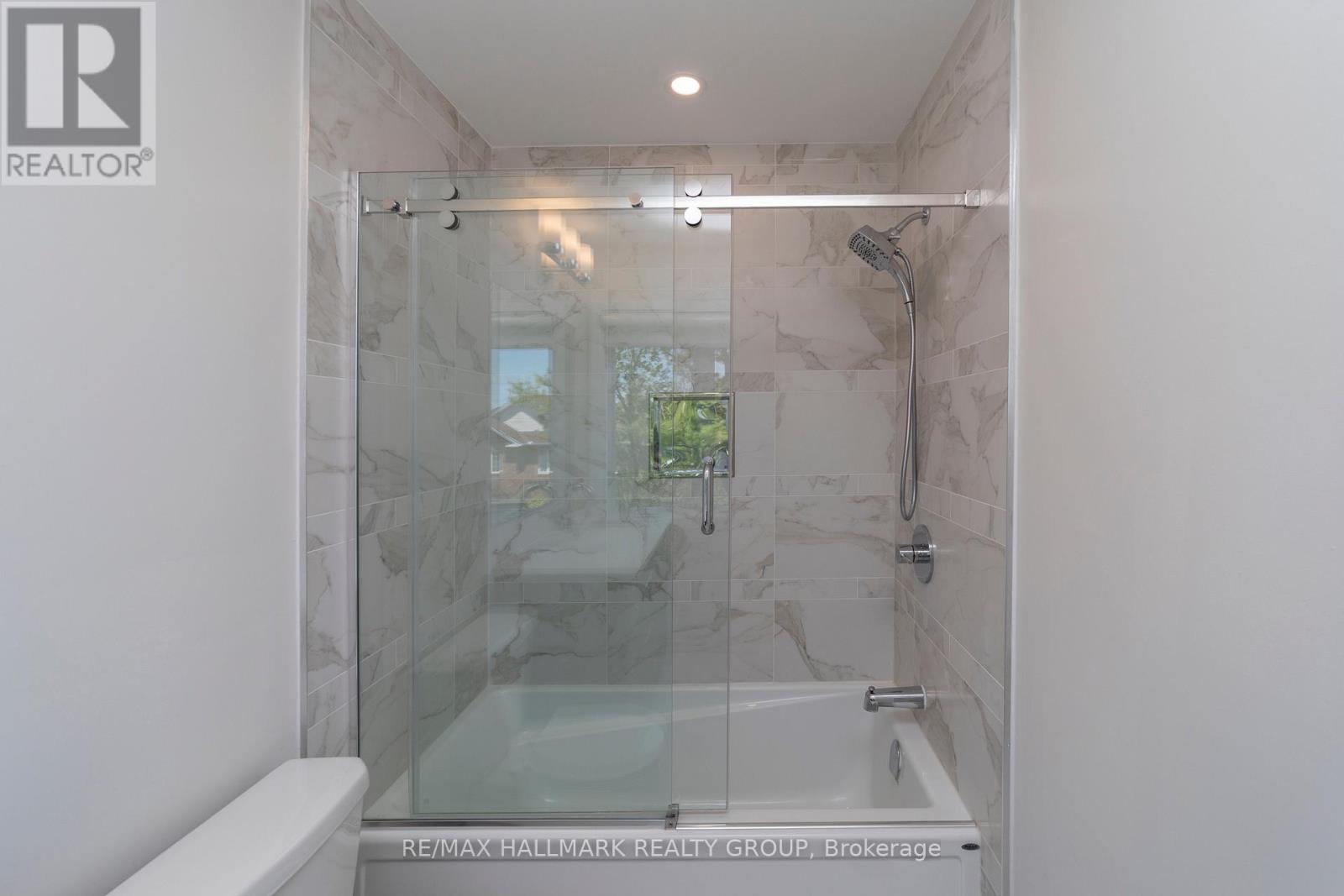 809 Star Private, Ottawa, Ontario  K2L 1W2 - Photo 16 - X12721648