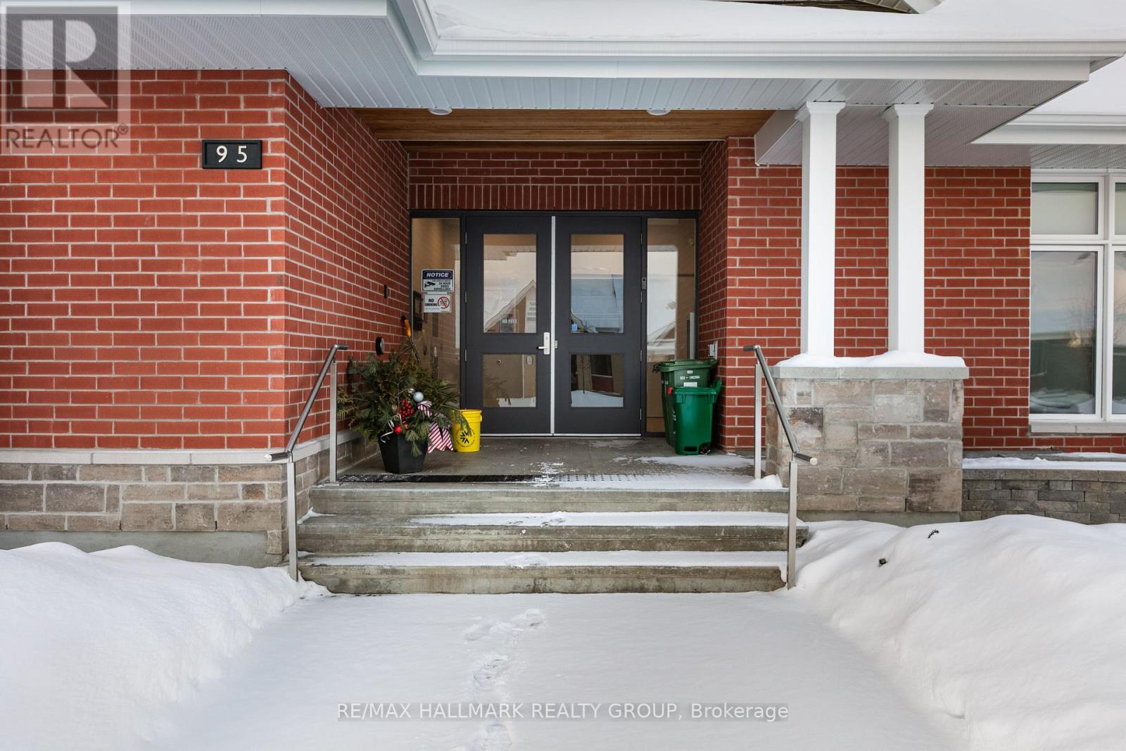 66 Kayenta Street, Ottawa, Ontario  K2S 2K7 - Photo 30 - X12722472