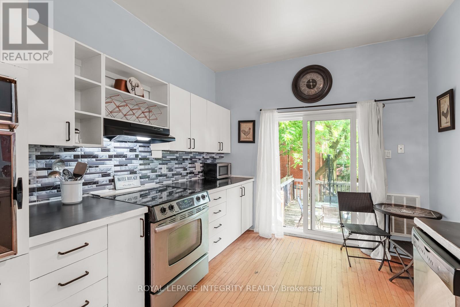 339 Chapel Street, Ottawa, Ontario  K1N 7Z5 - Photo 9 - X12722776