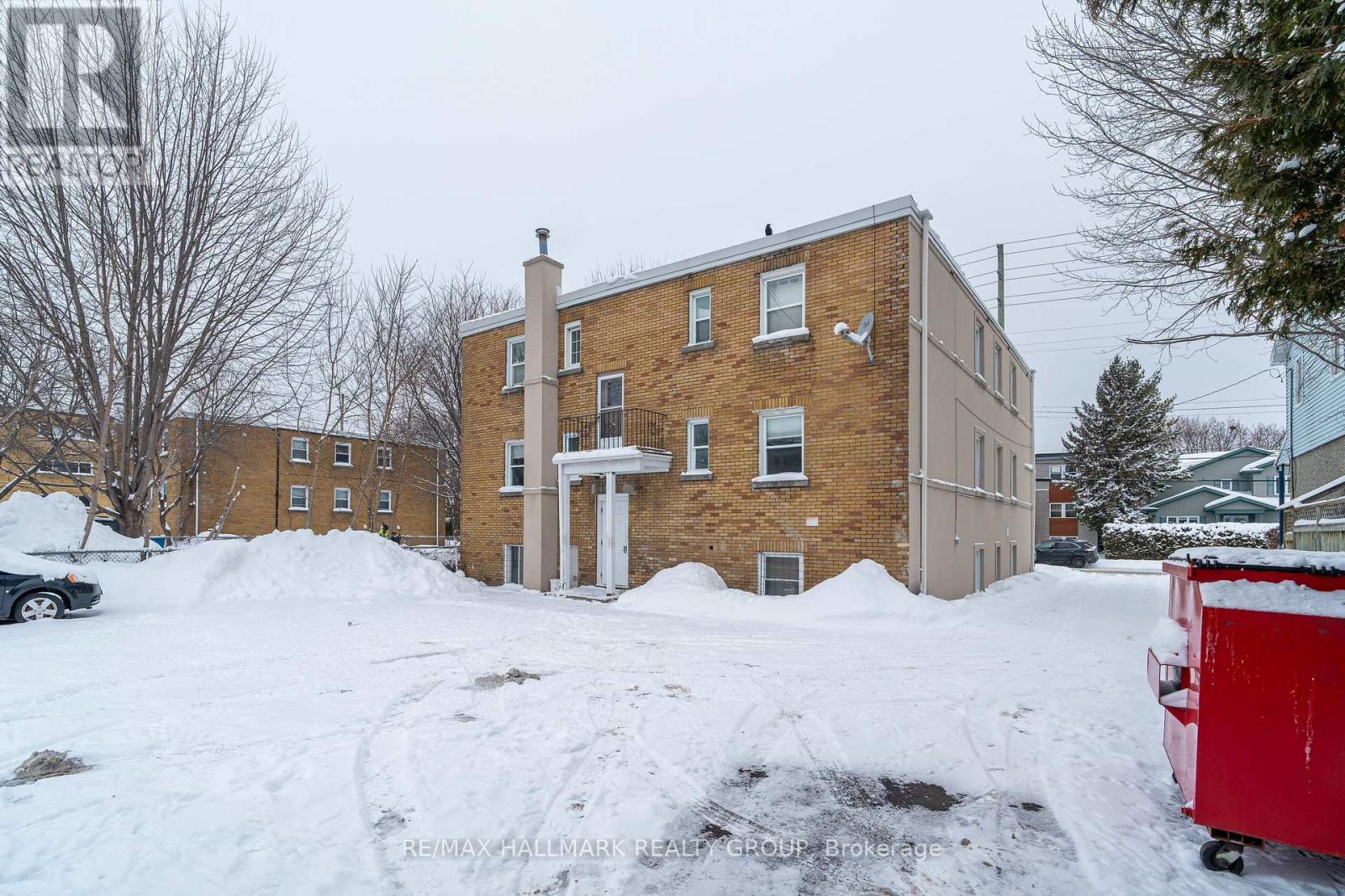 1176 Shillington Avenue, Ottawa, Ontario  K1Z 7Z4 - Photo 2 - X12726058